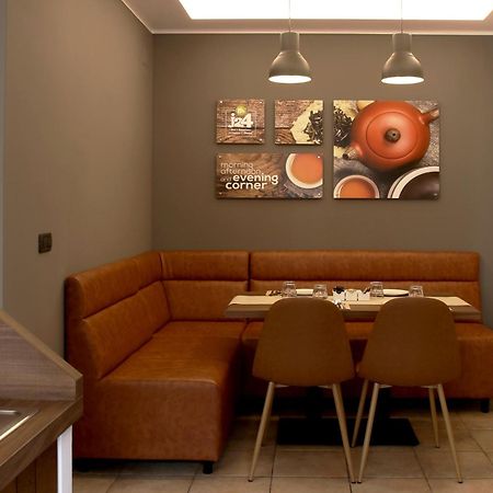 J24 B&B Roma Esterno foto