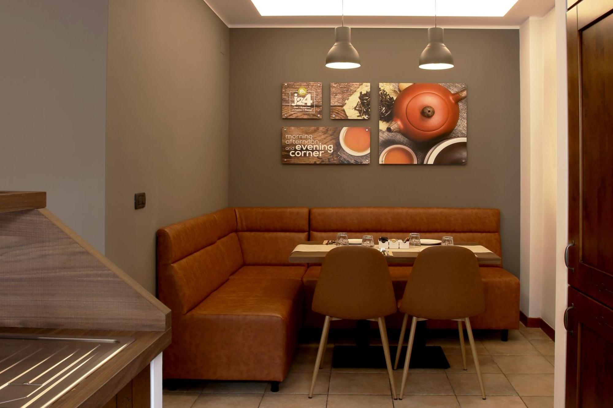 J24 B&B Roma Esterno foto