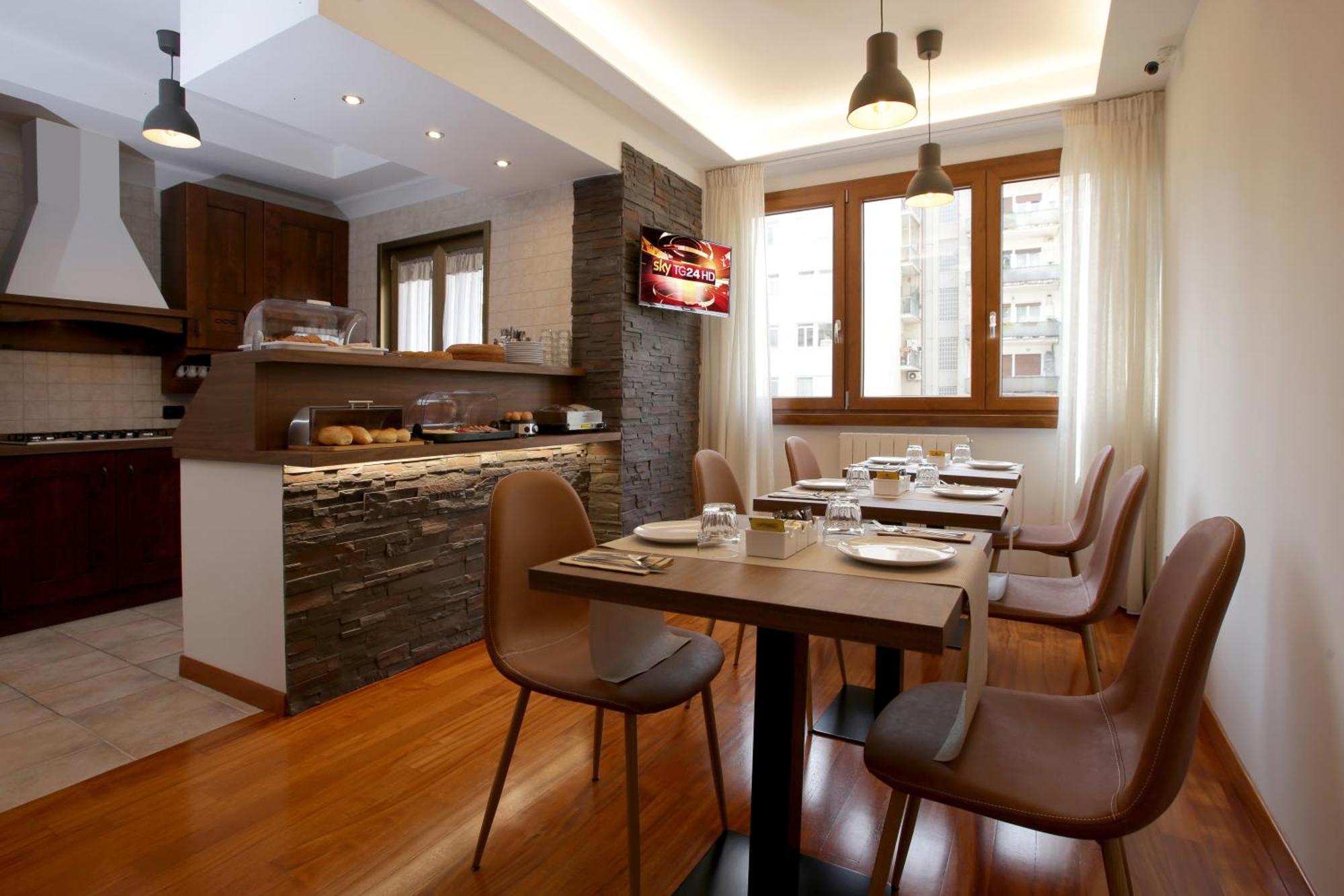 J24 B&B Roma Esterno foto